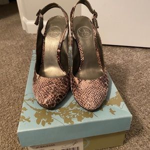 Jessica Simpson Snake Skin Heels 6.5M